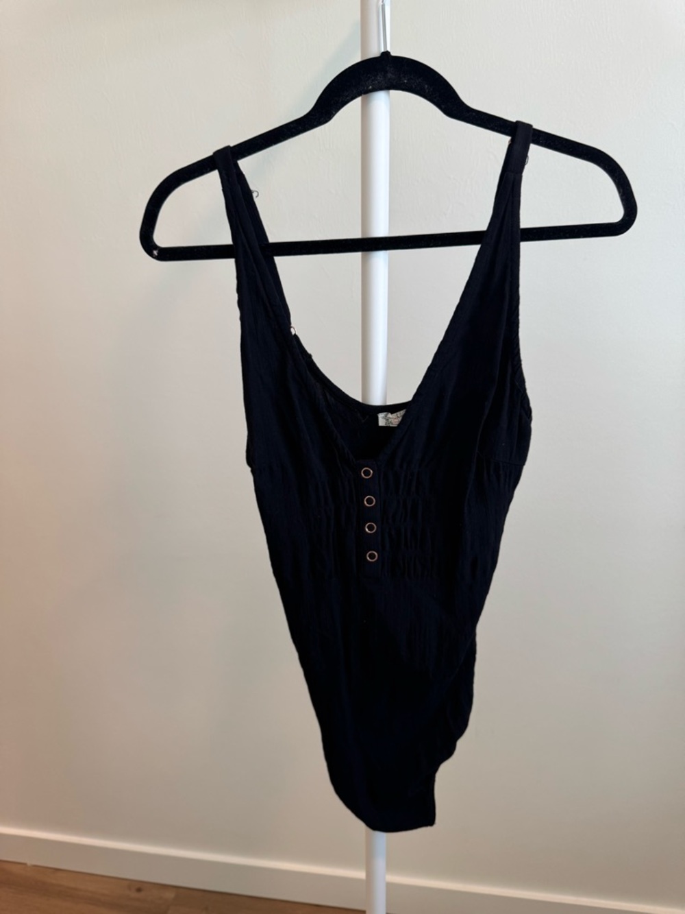 Free People Black Sleeveless Scoop Neck Bodysuit with Snap Detail size L
